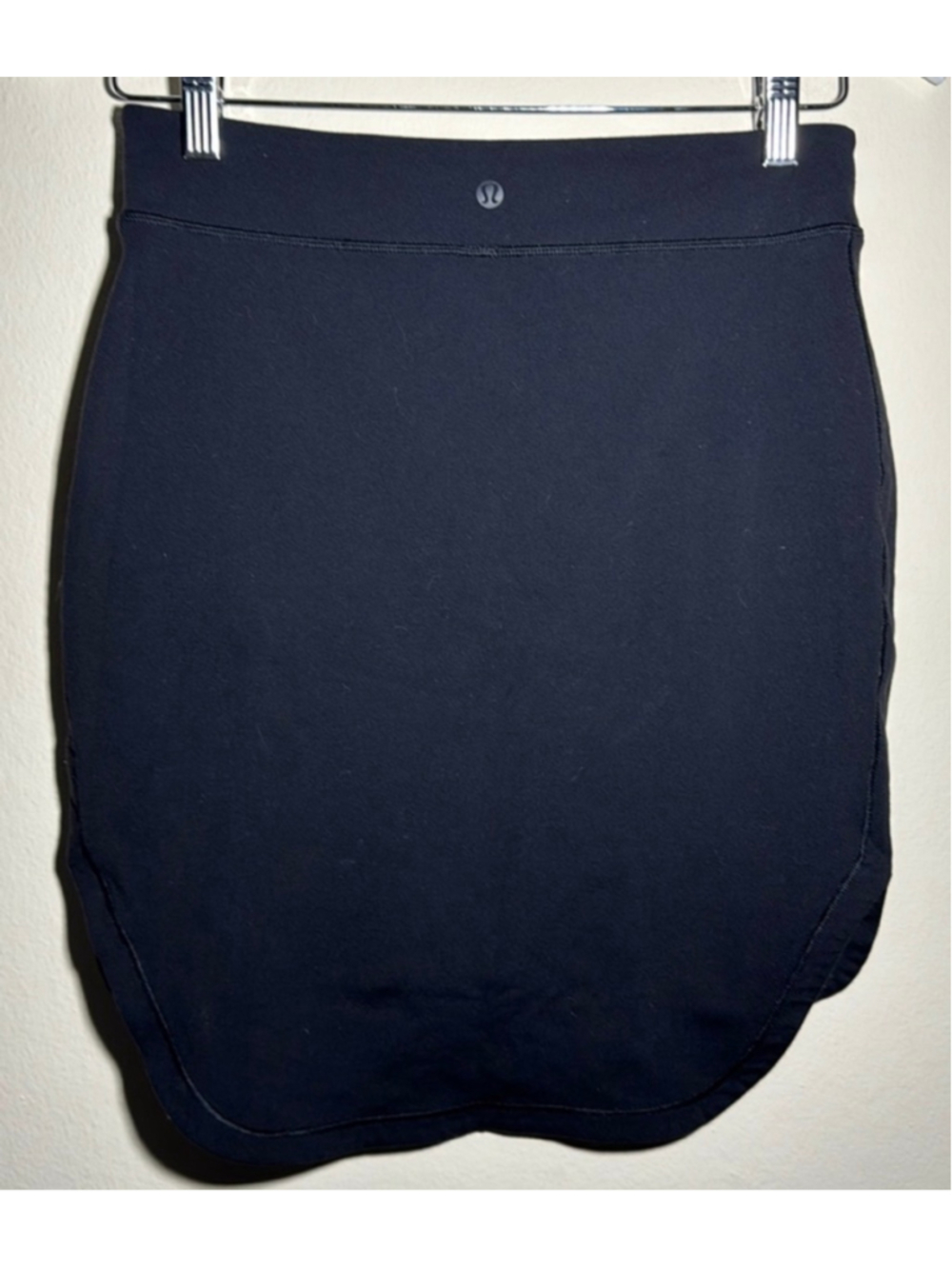 Lululemon Black Athletic Mini Skirt Sz 4